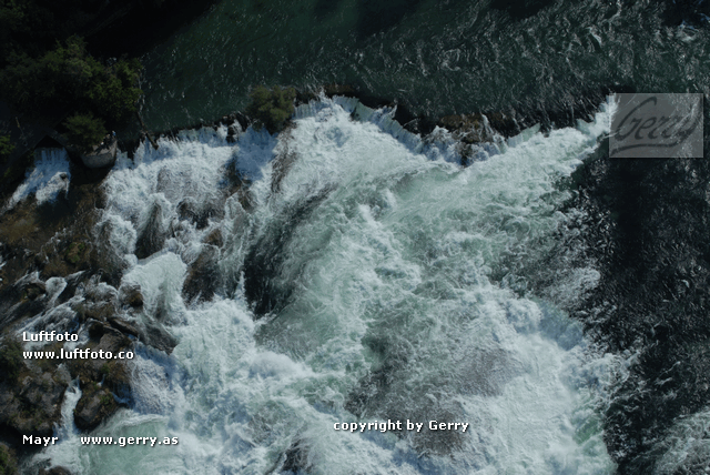 Rheinfall_Flug10